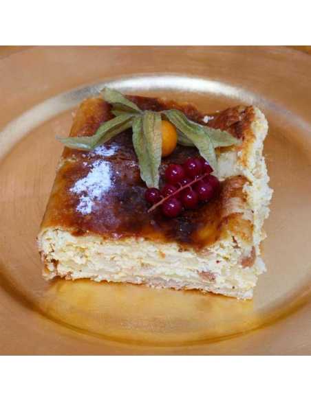 Placinta de casa cu branza si stafide